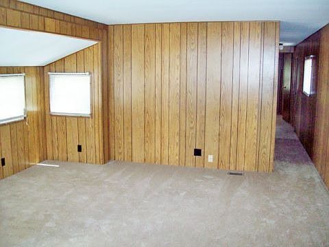 2nd image of 113 Woodchuck Pkwy