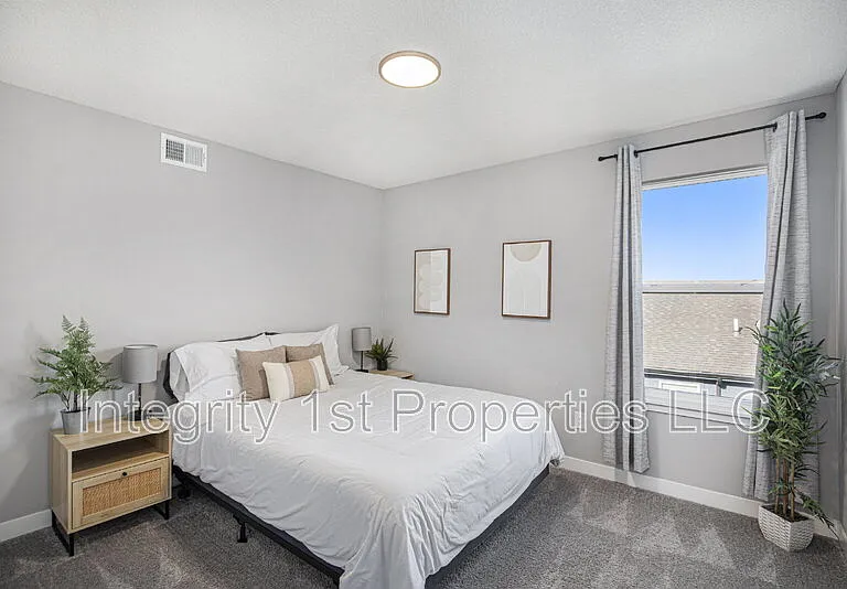13316 W 180th St — Photo 9