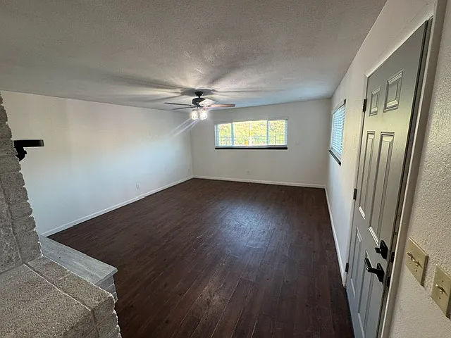 25 Gilmore Rd — Photo 8