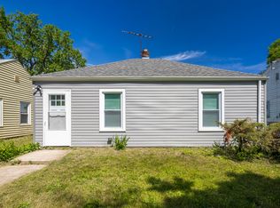7235 Schneider Ave, Hammond, IN 46323