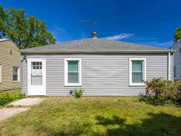 7235 Schneider Ave, Hammond, IN 46323