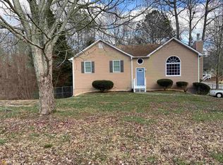 215 Sweetwater Ln, Powder Springs, GA 30127