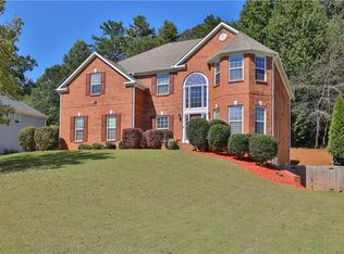 1070 Bradshaw Estates Dr, Canton, GA 30115