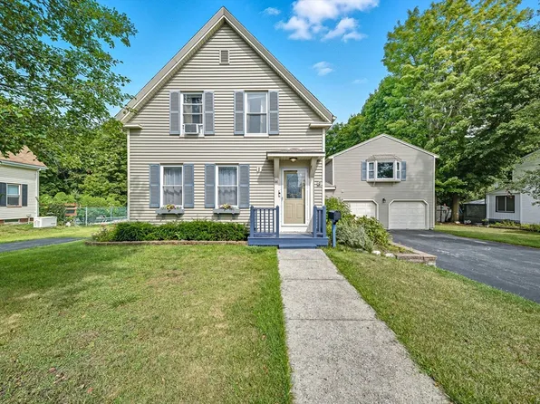 44 Albion St, Rockland, MA 02370