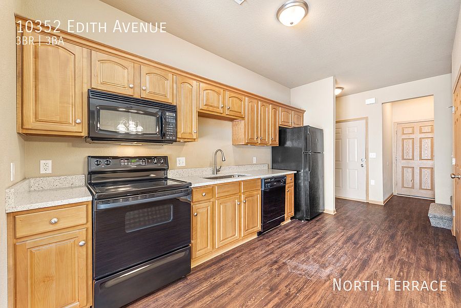 1st image of 10352 Edith Ave