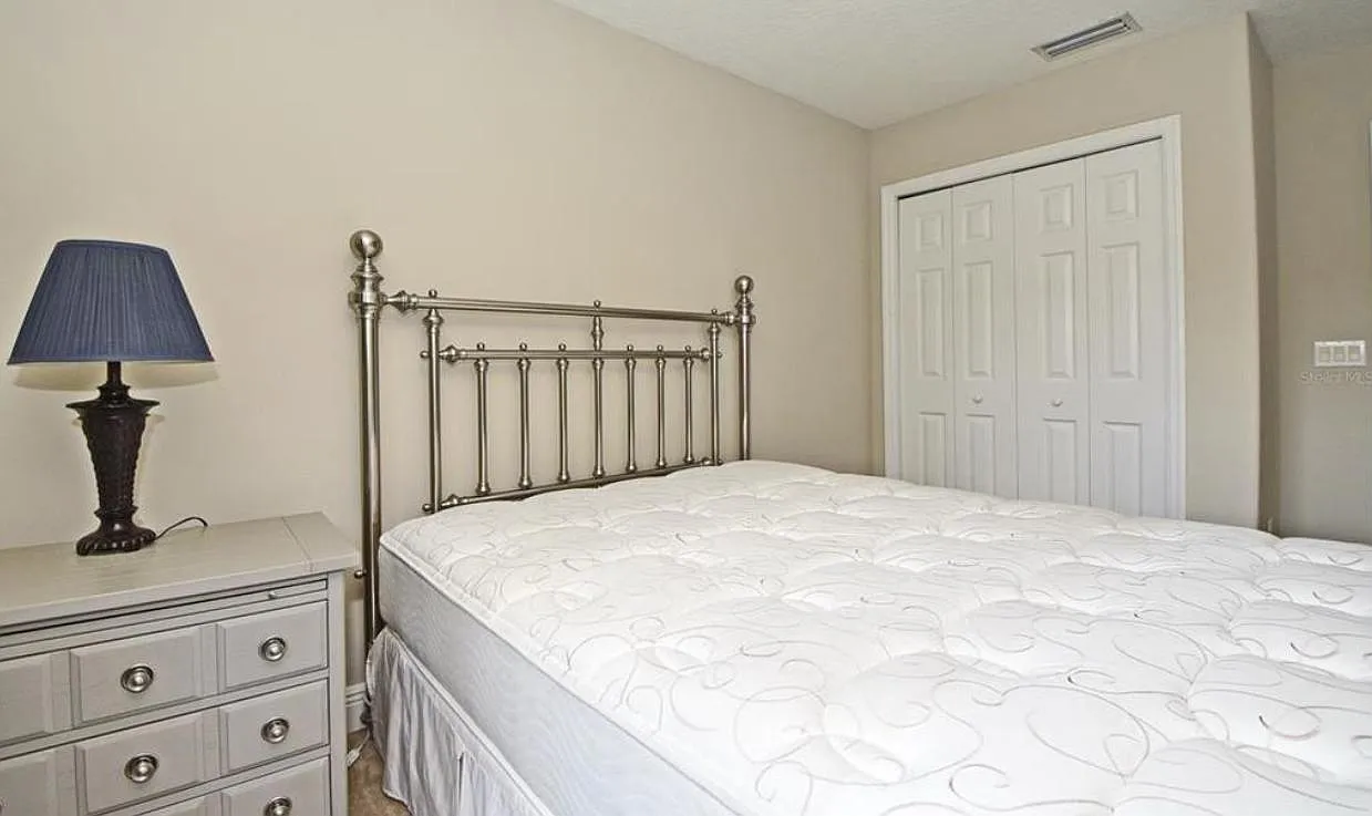 3 bed, 2.5 bath, 1656 sqft, $2,700 — Photo 4