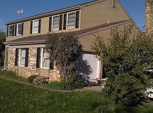 511 Walnut Tree Dr #1, Blandon, PA 19510