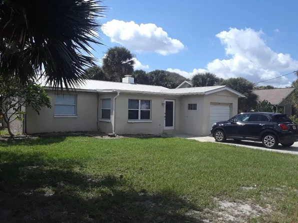 109 Fontaine St, Melbourne Beach, FL 32951