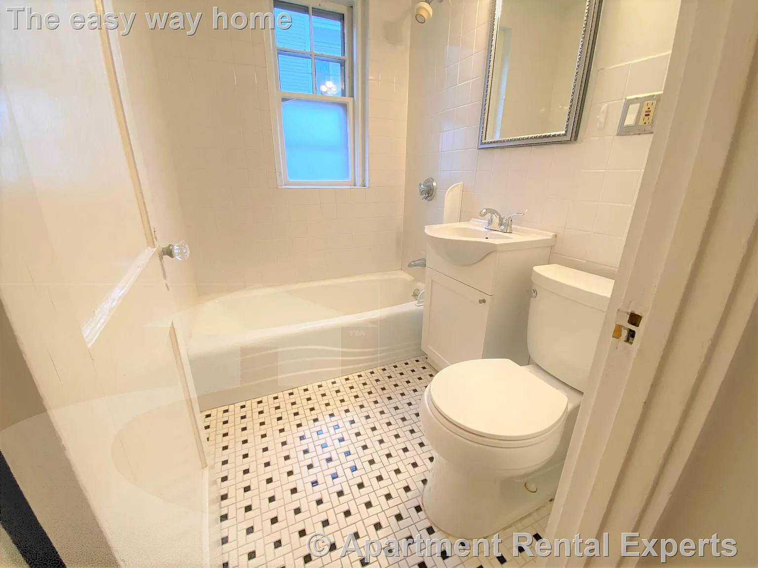 1 bed, 1.0 bath, $2,750 — Photo 4