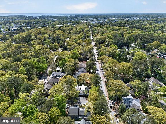 4th image of 86 Henlopen Ave