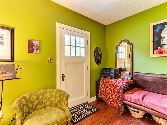 3rd image of 5714 Old Tazewell Pike