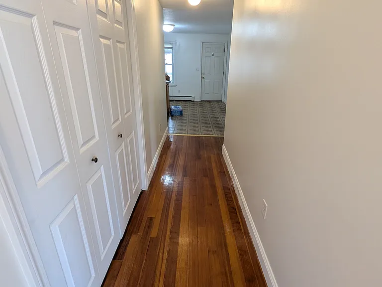 1123 Washington St #3-R — Photo 5