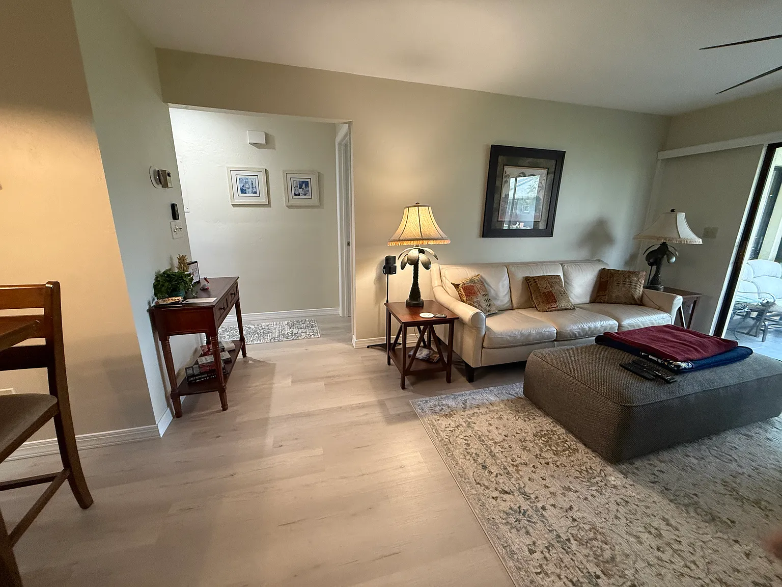 2 bed, 1050 sqft, $3,900 — Photo 4