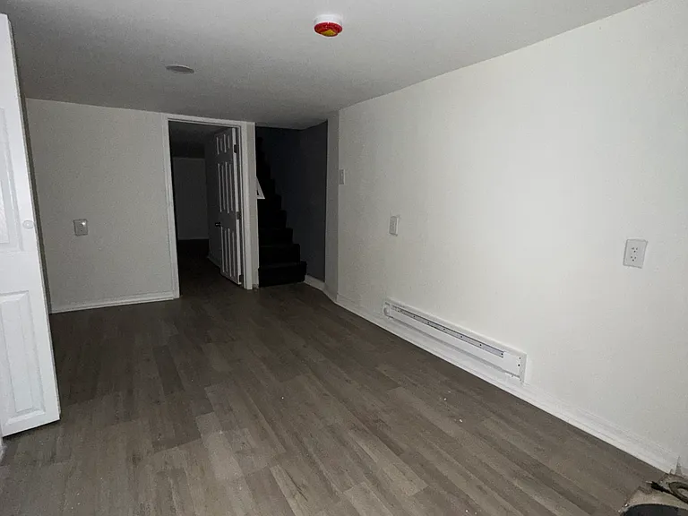 6403 Glenmore Ave #2 — Photo 12