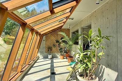 Green house with heated floors