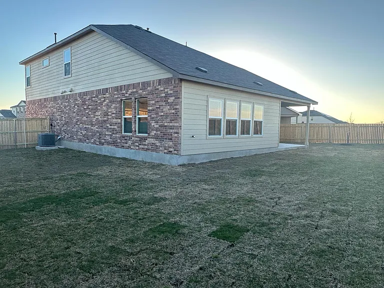 1018 Ascari Ct — Photo 31