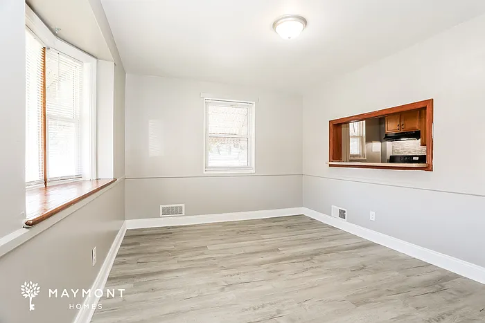 963 Masefield Rd — Photo 7