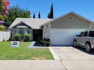 943 Main St, Livingston, CA