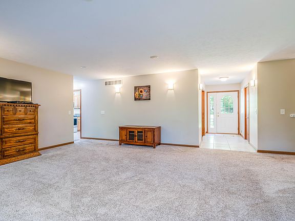 4th image of 32280 County Road 687