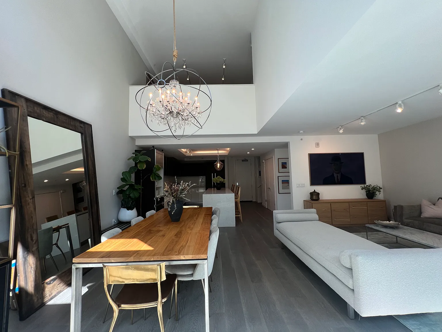 1501 Filbert St — Photo 2