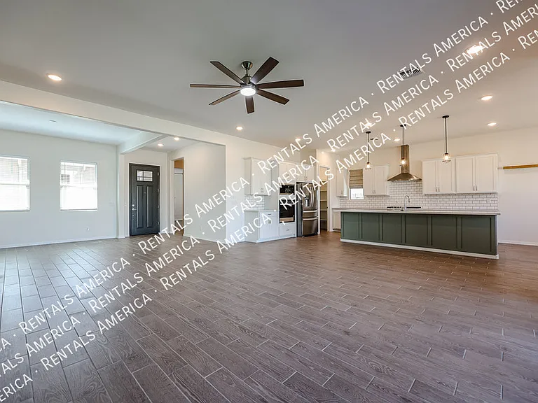 44716 N 44th Ave — Photo 15