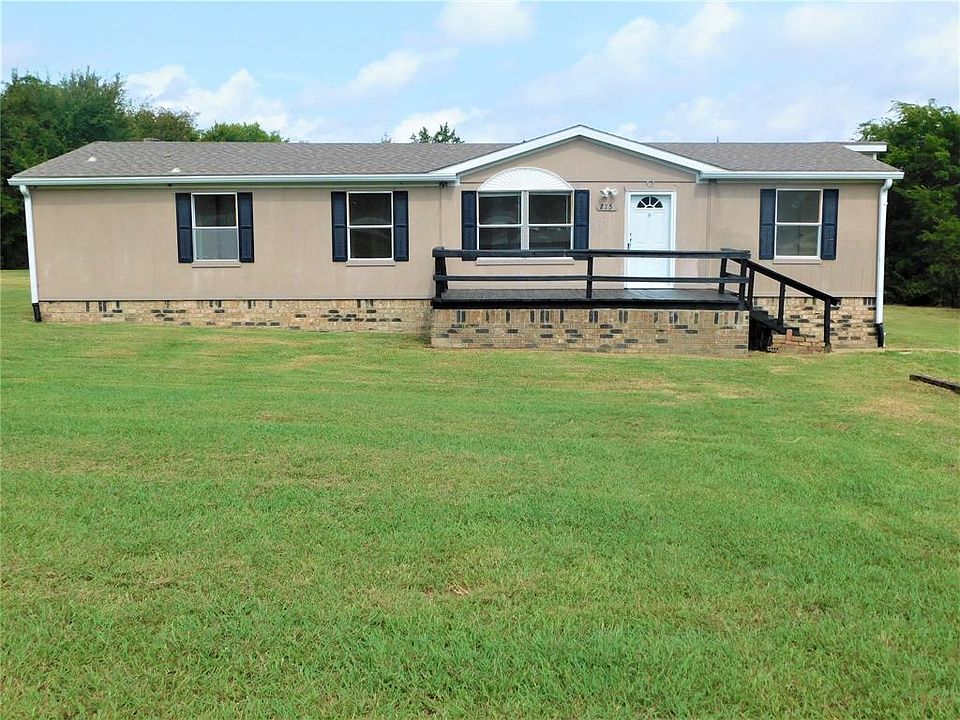 1st image of 215 SE County Road 3140