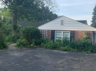 10403 W Good Hope Rd, Milwaukee, WI 53224