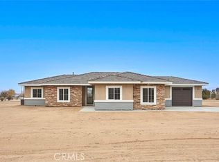 22670 Laurel St, Apple Valley, CA 92308