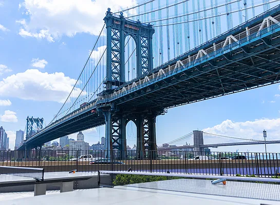 Sold by Extell Marketing Group | media 50