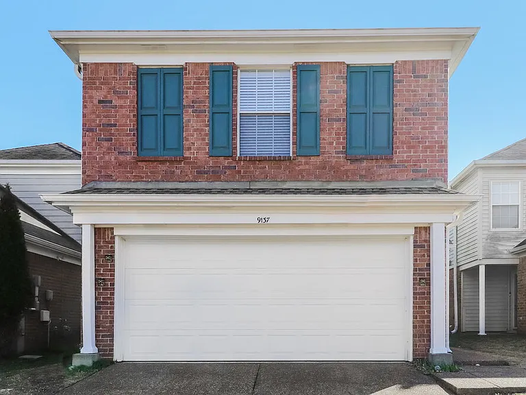 9137 Cinderhill Cv E — Photo 1