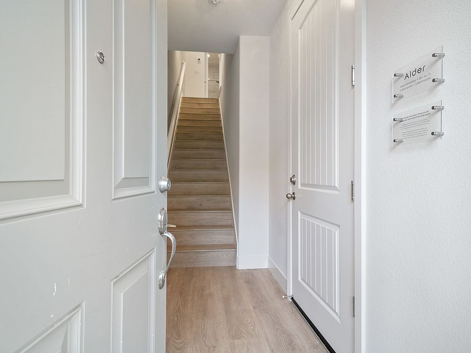 1890-enclave-place.41916.p2k.11.web