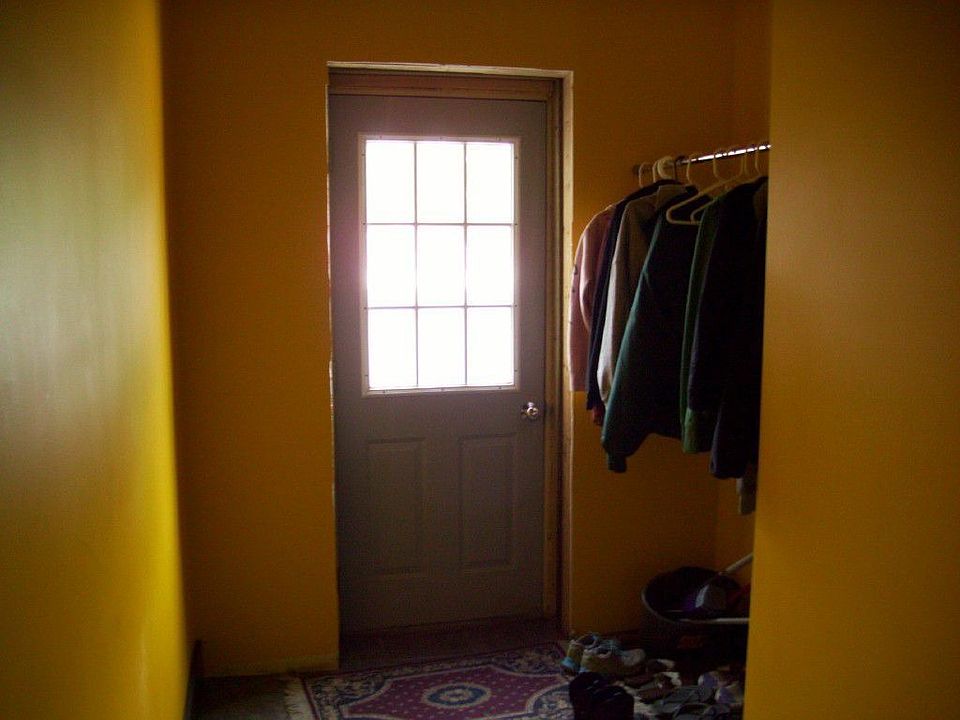 Back Entry for Apt