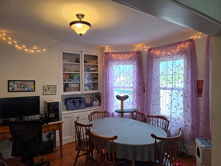 54 Burlington St #2 — Photo 3
