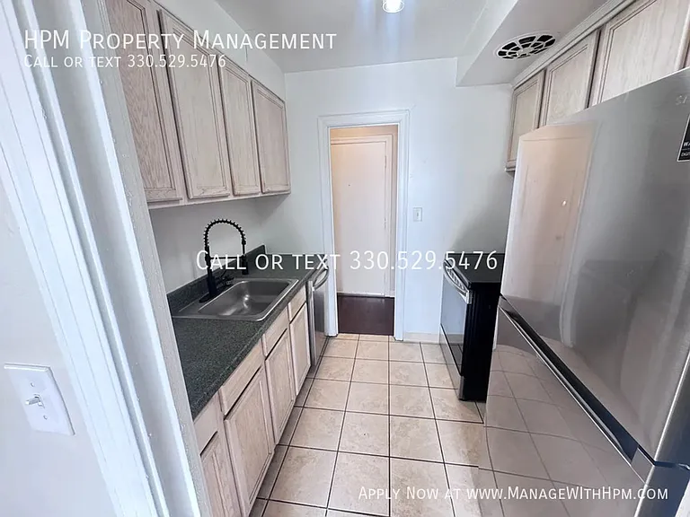 Colton House Apartments — Photo 16
