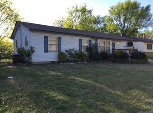 1114 S Date Ave, Broken Arrow, OK 74012