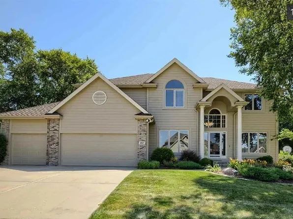 2017 S 183rd Cir, Omaha, NE 68130