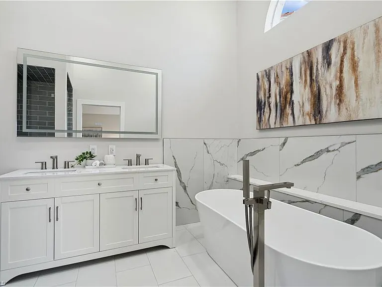 12408 Kelly Sands Way — Photo 10