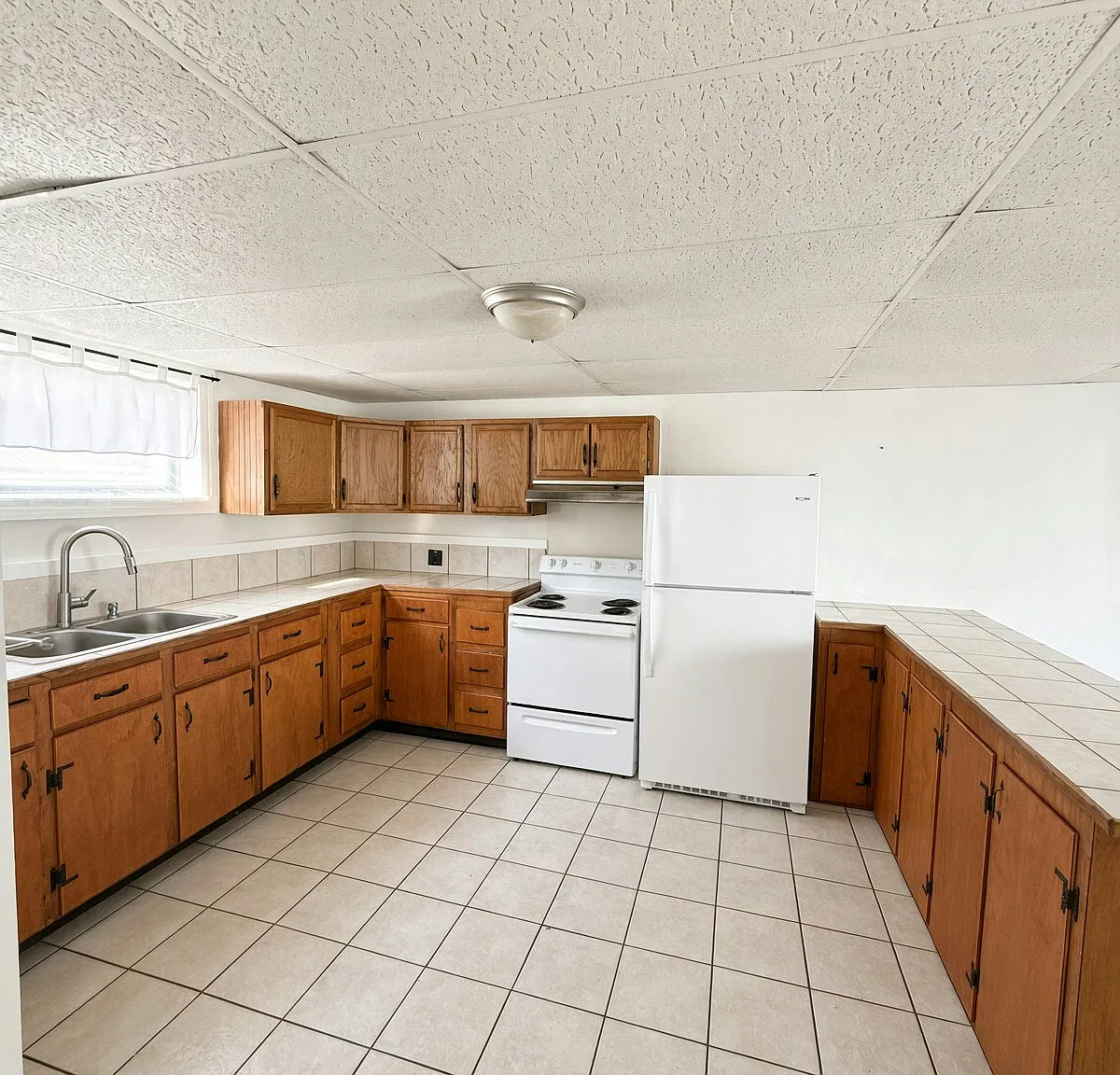 66 School Street, Unit 4 — Photo 2