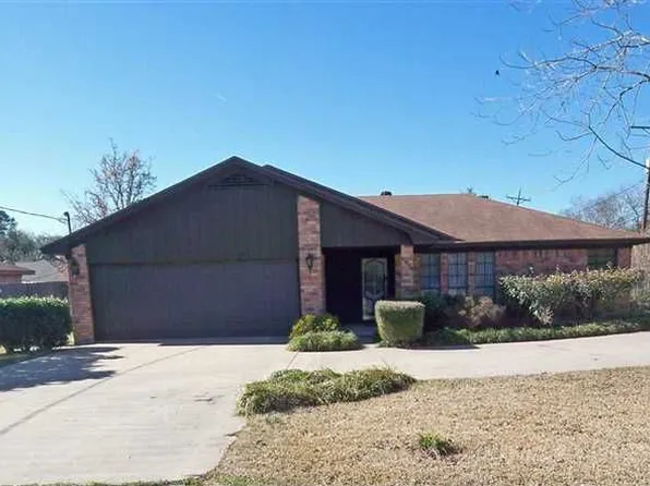 2010 Wescalder Rd, Beaumont, TX 77707