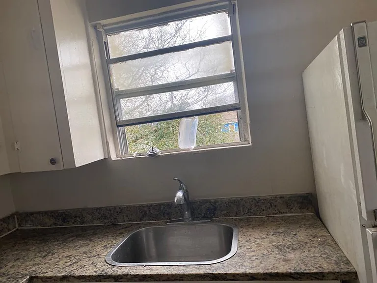 17 13th St N #17 — Photo 8
