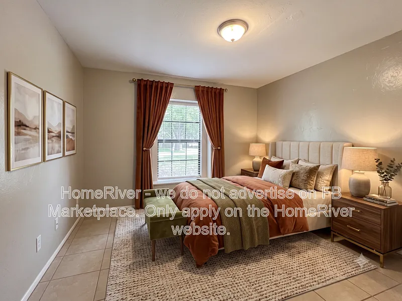 3 bed, 2.0 bath, 1497 sqft, $1,925 — Photo 3