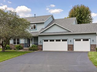 9119 Nantwick Rdg N, Brooklyn Park, MN 55443