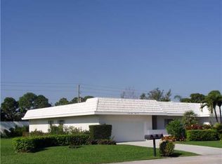 2832 SE Fairway West St #9, Stuart, FL 34997