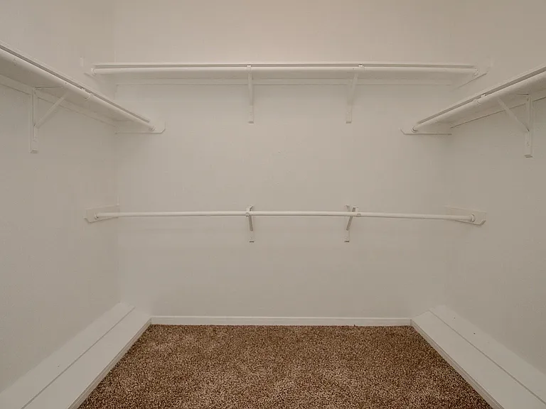 21723 Britton Hill Way — Photo 25