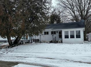 5 Delores Ave, Peru, IN 46970