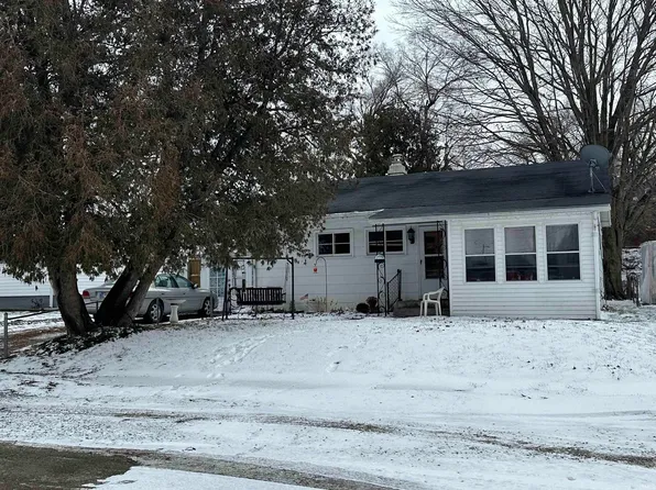 5 Delores Ave, Peru, IN 46970