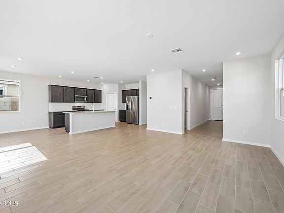 3rd image of 5979 E SIDEOATS Way