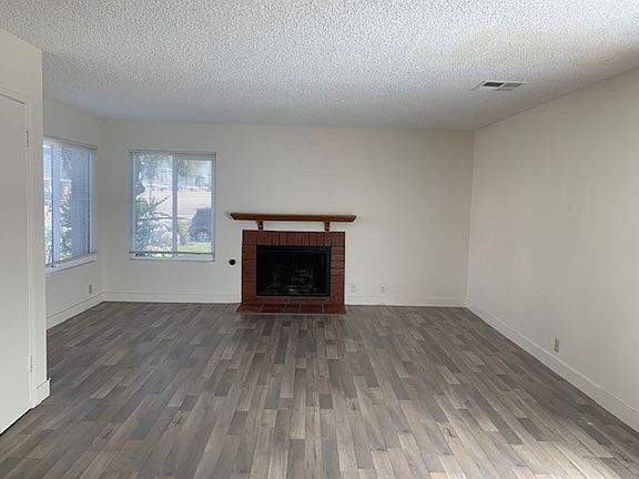 3rd image of 2645 Santa Ana Ave APT 1