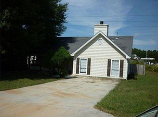 3205 Trotters Walk Cir, Snellville, GA 30078
