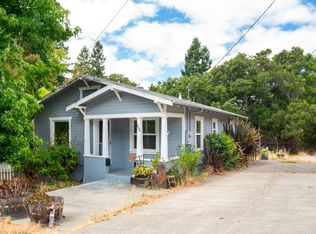 606 Galland St #A, Petaluma, CA 94952